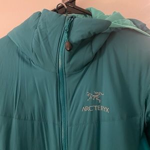 Arcteryx insulated zip jacket, small